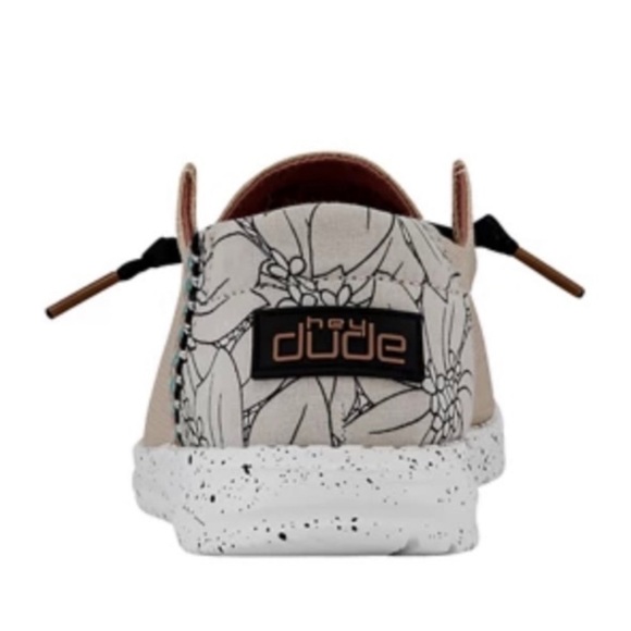 NWT Hey Dude shoes, Size 7. Wendy-Rose Flower. - Picture 10 of 10